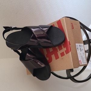 Fitflop Lulu Cross Strap Sandals